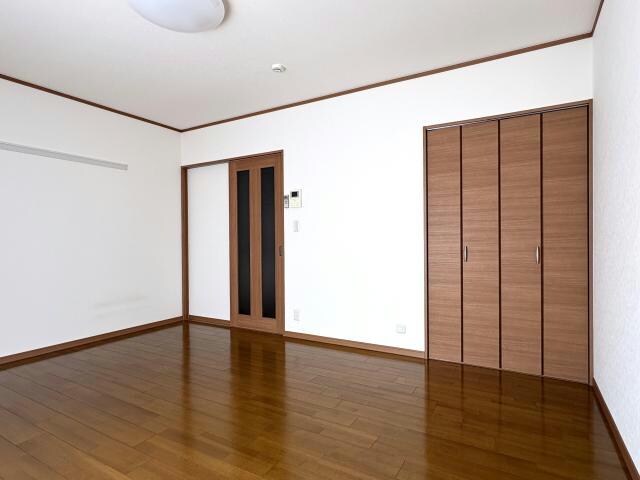別角度 ドミール安積