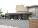 郡山市立郡山第二中学校(中学校/中等教育学校)まで1210m 東北本線/郡山駅 徒歩30分 1階 建築中