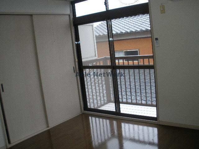  内房線/木更津駅 バス5分東太田郵便局下車:停歩3分 2階 築35年