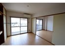  内房線/五井駅 バス8分アピタ前下車:停歩2分 2階 築31年