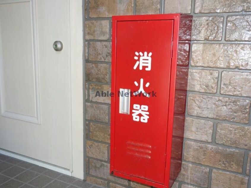  アヴァンセ八幡Ｂ