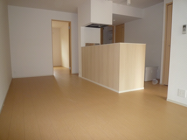 リビング アヴェニュー