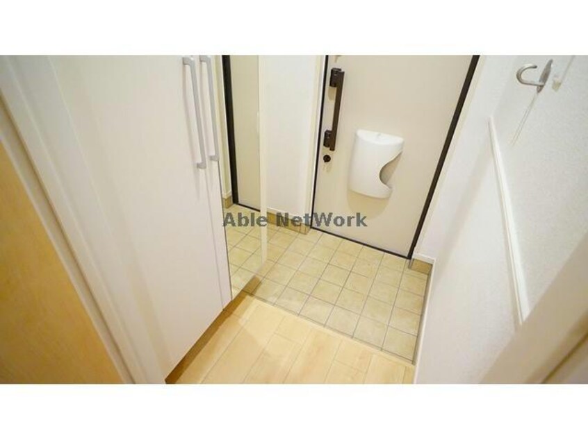  グリシーヌ　(八幡)