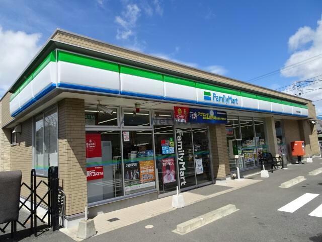 ファミリーマート千葉茂呂町店(コンビニ)まで506m ヴィラグレイスC