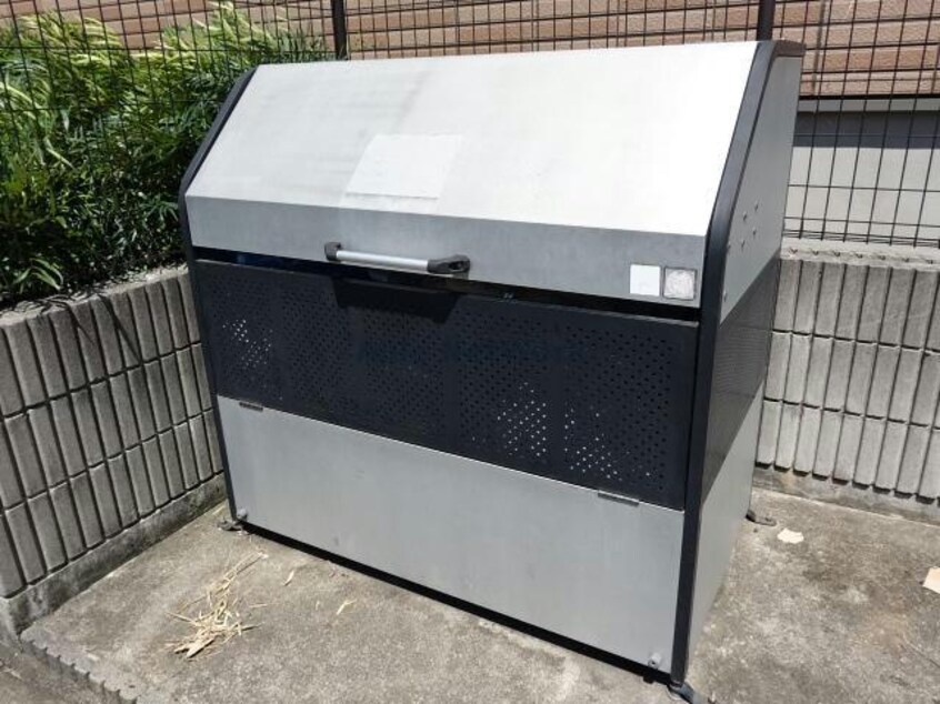  メゾンフォレスティアA