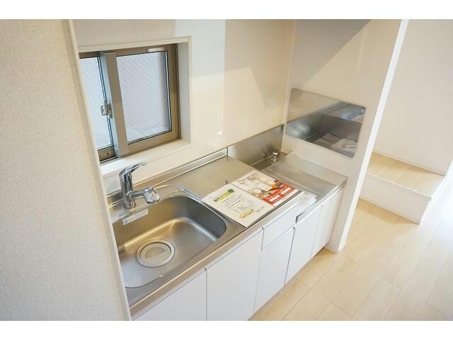  オリエンタルコートＢ