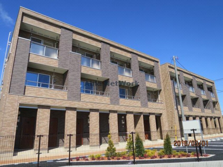  オリエンタルコートＢ