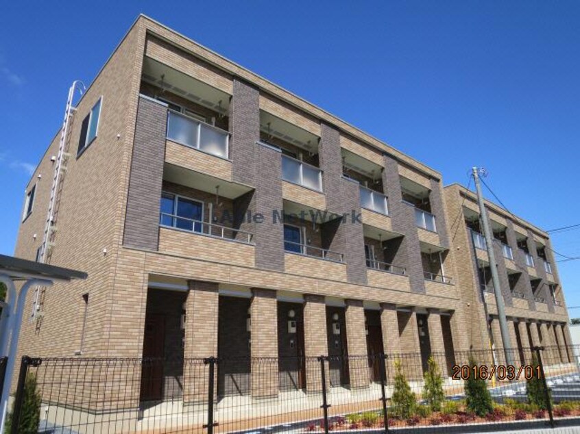  オリエンタルコートＢ