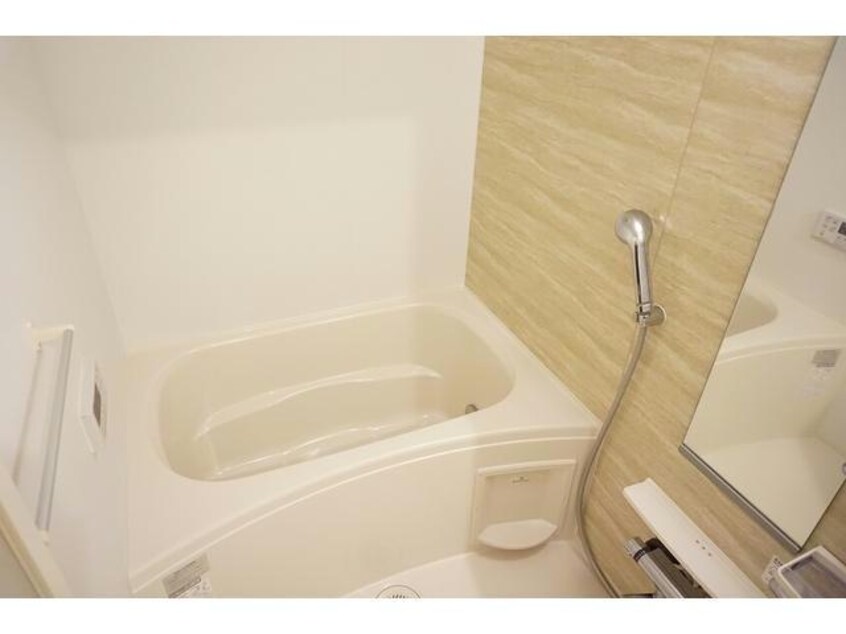  オリエンタルコートＢ