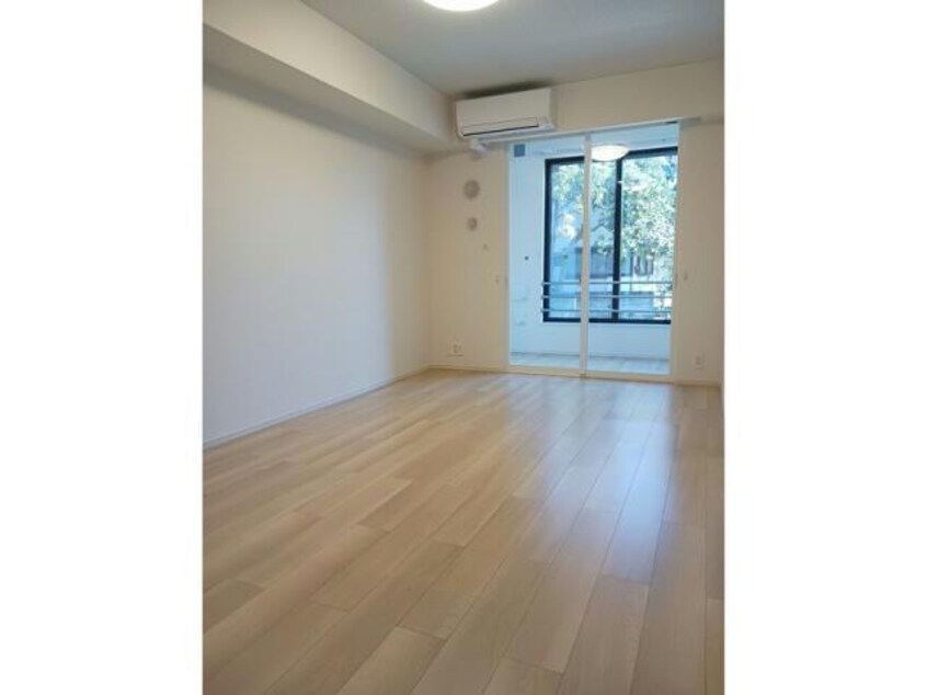  ベイサイドアクアB