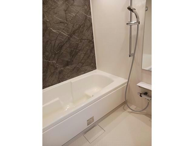  ベイサイドアクアB