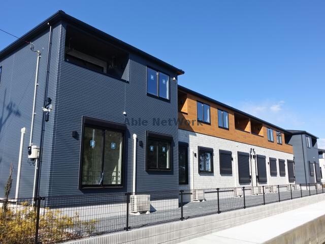  ベイサイドアクアB