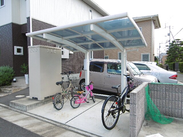  シャーメゾンかちどき橋