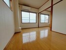  トレゾール中央通り