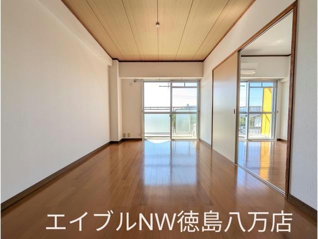  徳島線/徳島駅 徒歩48分 3階 築48年