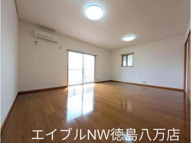  牟岐線/二軒屋駅 徒歩45分 3階 築24年
