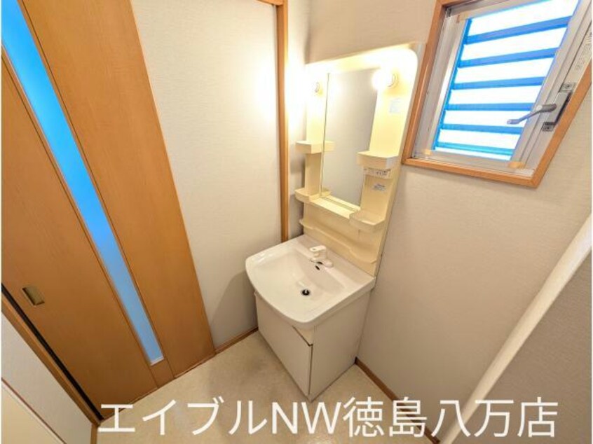  牟岐線/二軒屋駅 徒歩45分 3階 築24年