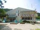 徳島市立津田幼稚園(幼稚園/保育園)まで823m 牟岐線/二軒屋駅 徒歩45分 3階 築24年