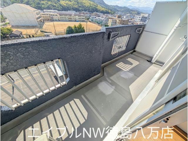 別室転用 徳島線/鮎喰駅 徒歩10分 6階 築48年