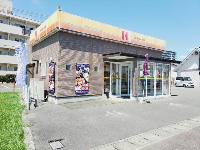 ほっかほっか亭田宮街道店(その他飲食（ファミレスなど）)まで150m 岡田マンション