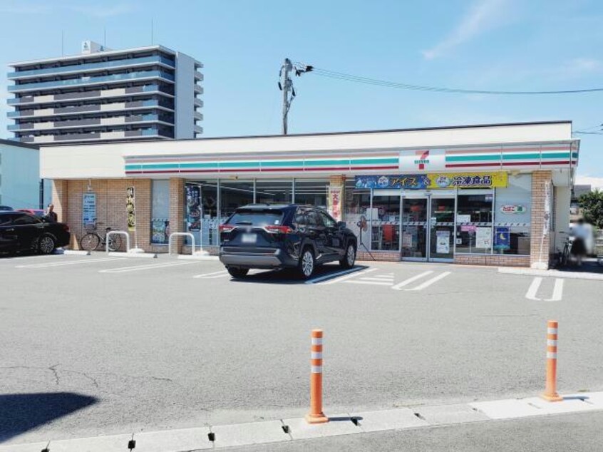 セブンイレブン徳島北田宮2丁目店(コンビニ)まで329m 岡田マンション