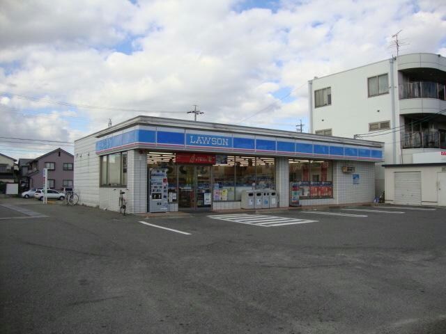 ローソン春日井若草通店(コンビニ)まで749m ハピネス八光