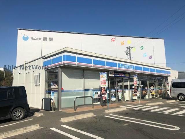 ローソン春日井坂下南店(コンビニ)まで304m ハイツ御殿山