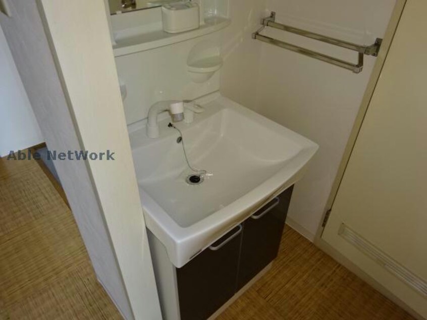 同型モデル フローレス篠木