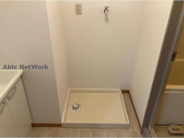 同型モデル アクシス和宏