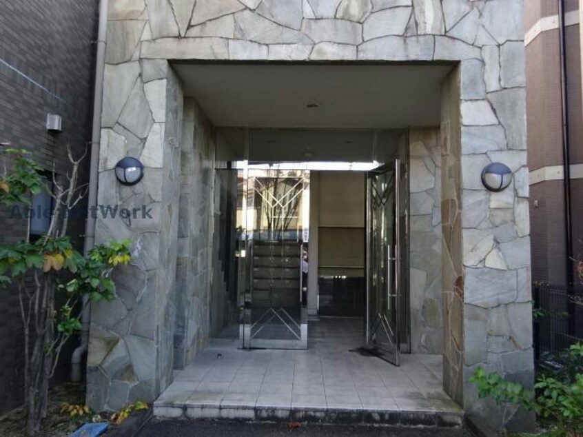エントランス パティオ（大留町）