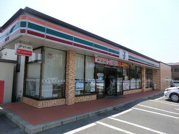 セブンイレブン春日井上条町店(コンビニ)まで401m エクセル寄京