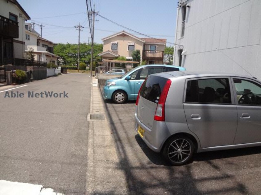 駐車場 メゾン八田