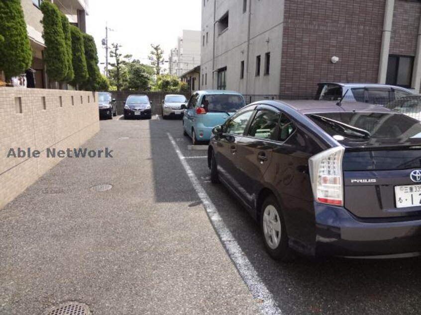 駐車場 グランルーテシア