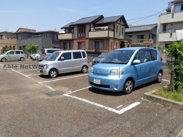 駐車場 コーポ椿５