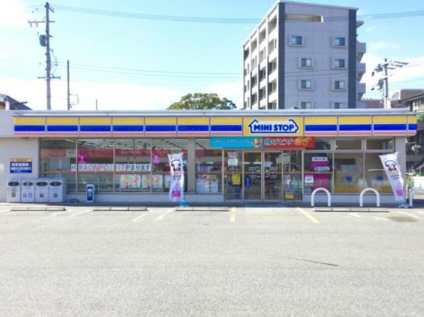 ミニストップ春日井勝川店(コンビニ)まで470m 小野マンション