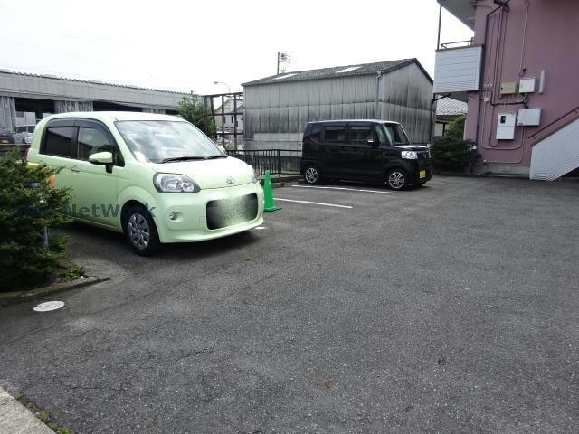 駐車場 パークサイド出川