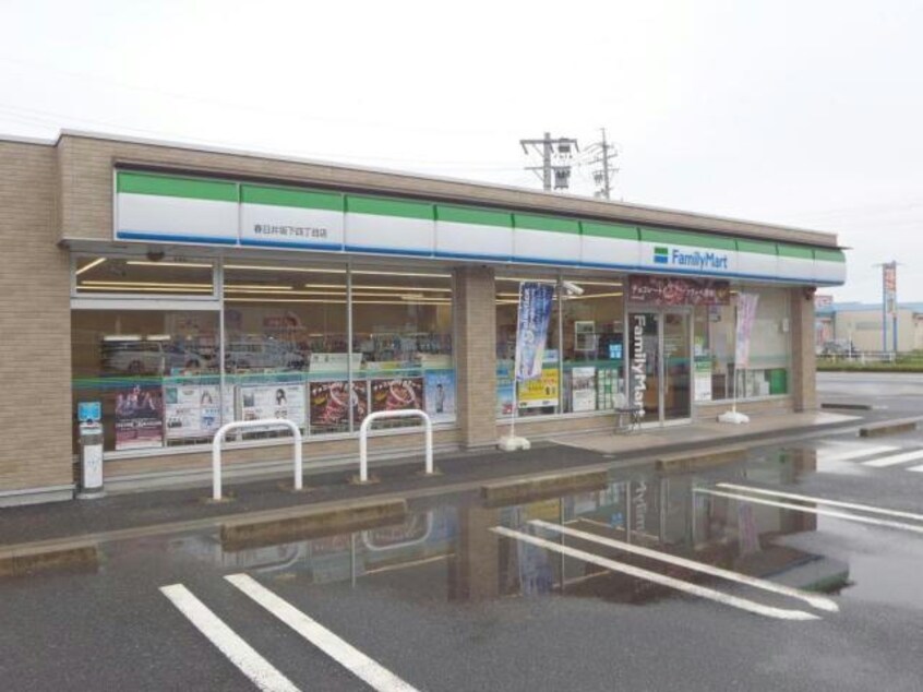 ファミリーマート春日井坂下四丁目店(コンビニ)まで744m １sｔコーポ櫻井