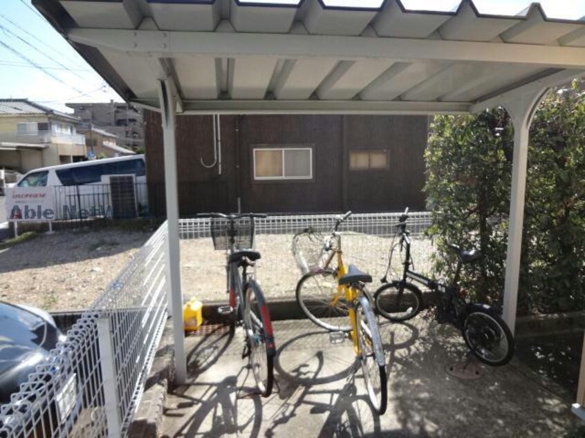  ジュネス(瑞穂通）