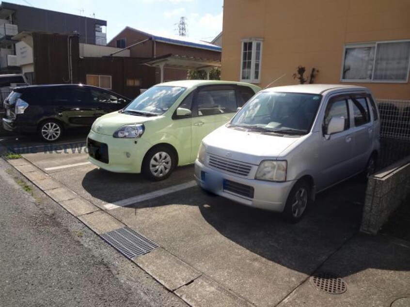  ジュネス(瑞穂通）