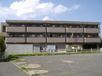 ステージアいずみ