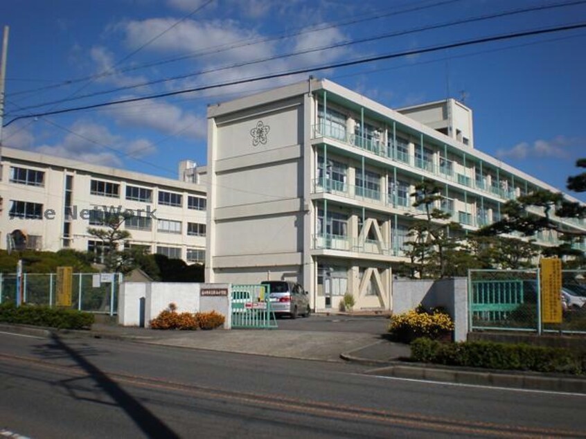 春日井市立篠木小学校(小学校)まで1006m EAST GARDEN