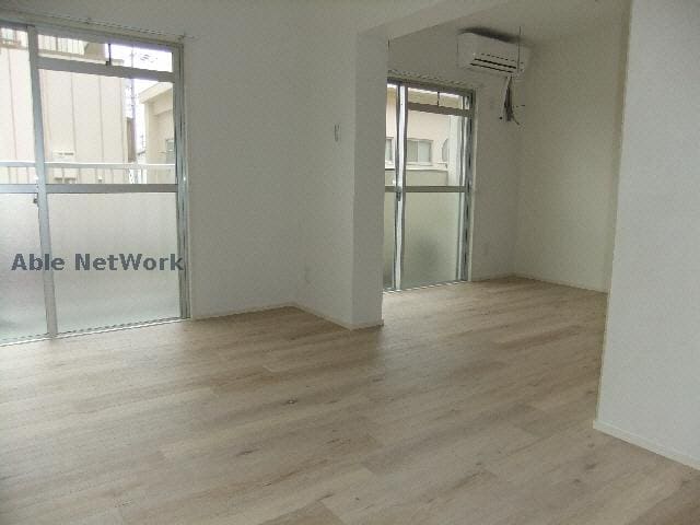 同型モデル ファミール柏原（柏原町３）