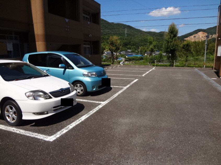 駐車場 グリーンエコーB棟