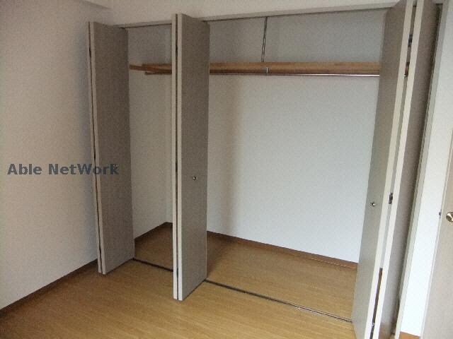 ｸﾛｰｾﾞｯﾄ グリーンオーク