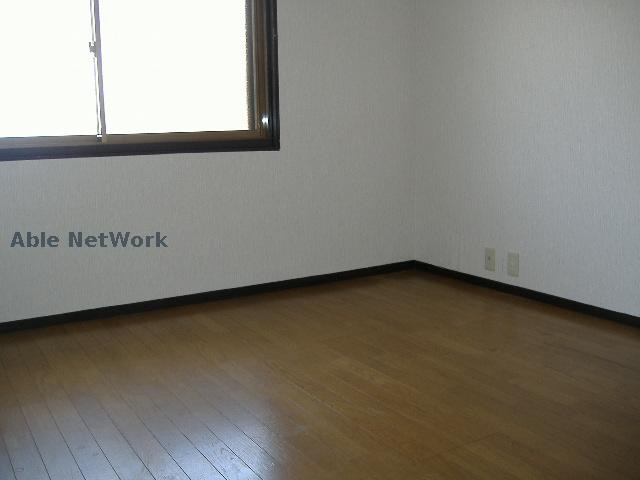  貸家（中新町1）