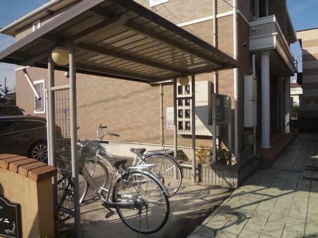 駐輪場 フォルシュ