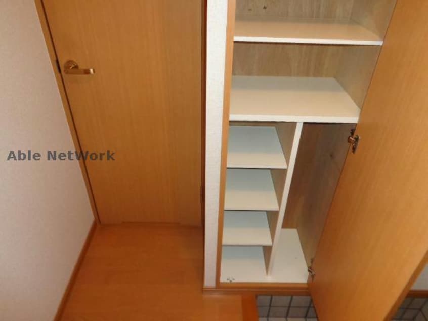 同型モデル リバーサイド　愛