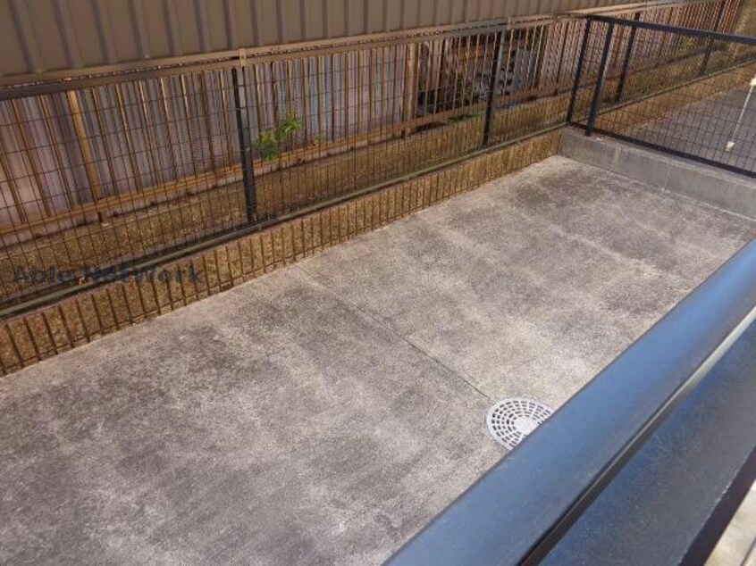 テラス リバーサイド　愛