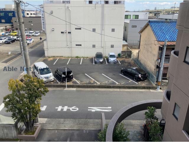 敷地外駐車場（建物の東側） エスポワール丸新