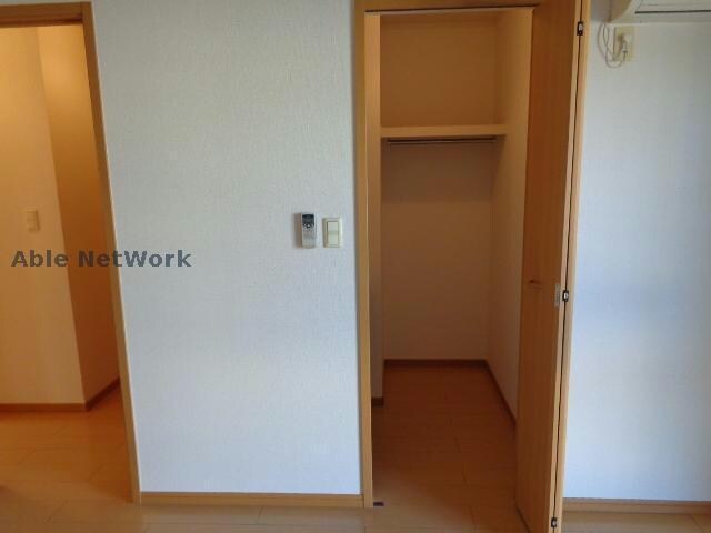  メゾンウエスト